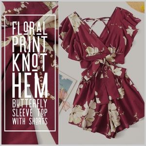 NWOT: Floral Knot Butterfly Sleeve Top & Shorts
